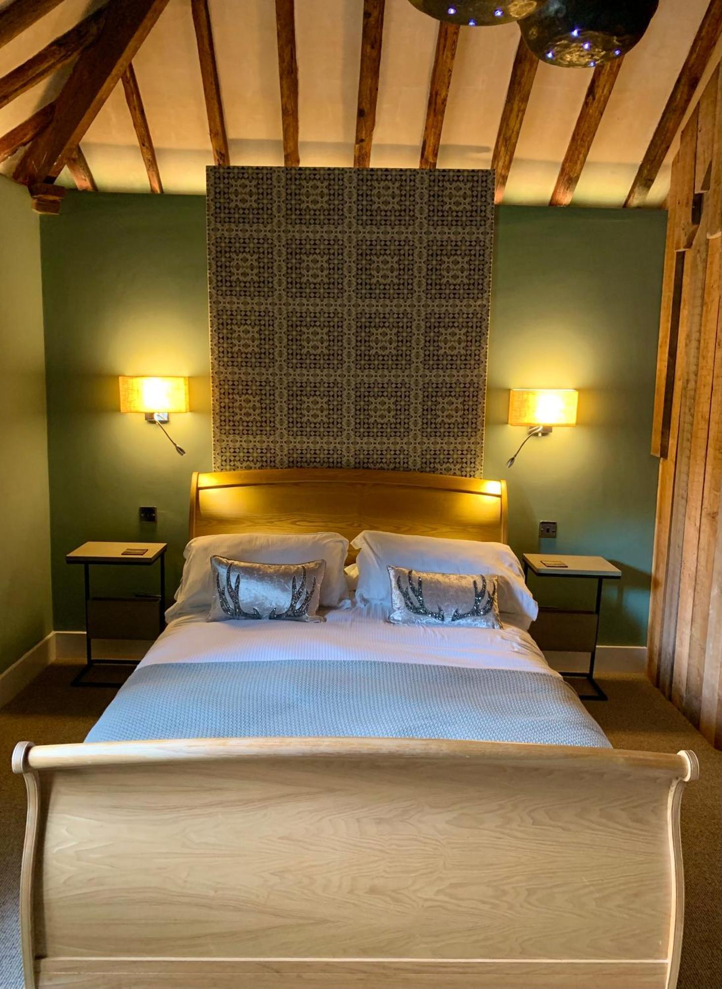 The Coach House And The Stable Apartment Woodchester Phòng bức ảnh